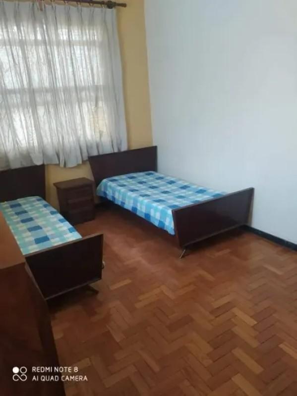 Casa, Calafate, 4 Quartos, 2 Vagas, 1 Suíte