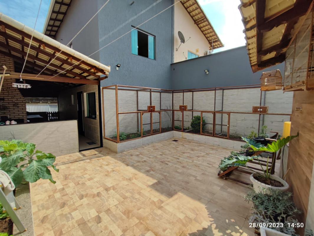 Casa, Lindéia, 3 Quartos, 4 Vagas, 1 Suíte