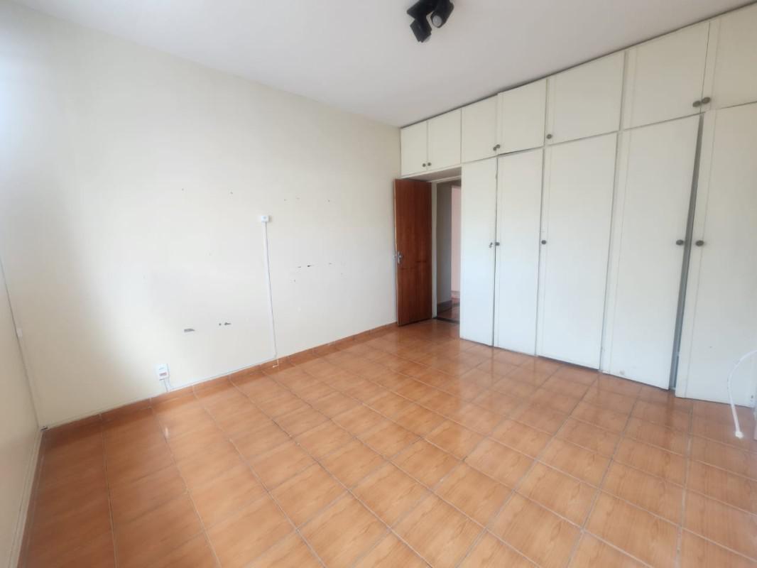 Casa, Ressaca, 2 Quartos, 0 Vaga