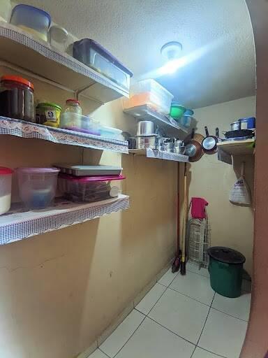 Casa, Surinan, 5 Quartos, 2 Vagas