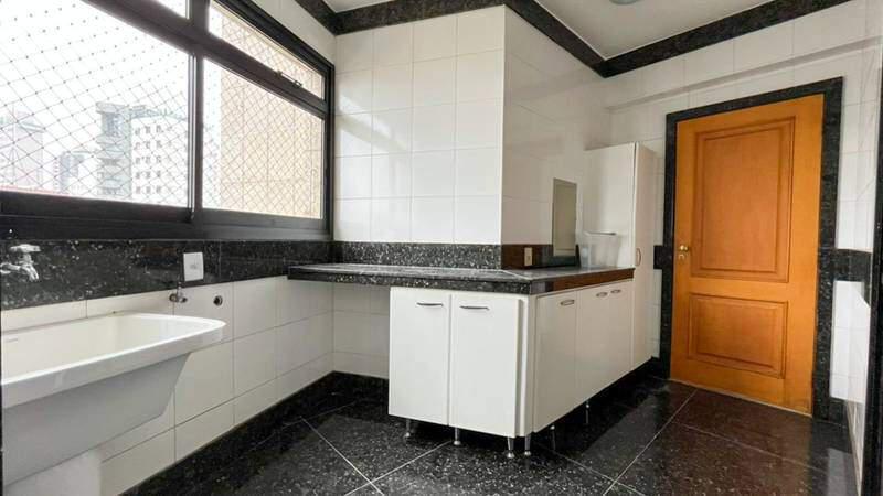 Apartamento, Belvedere, 3 Quartos, 4 Vagas, 2 Suítes