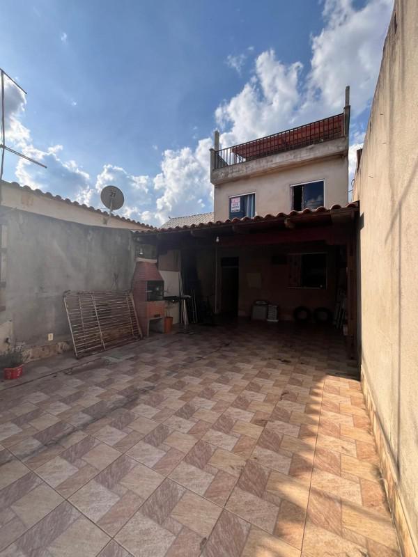 Casa, Eldorado, 3 Quartos, 2 Vagas