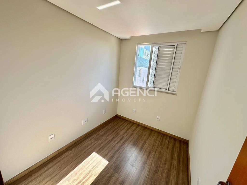Apartamento, Serrano, 4 Quartos, 0 Vaga, 1 Suíte
