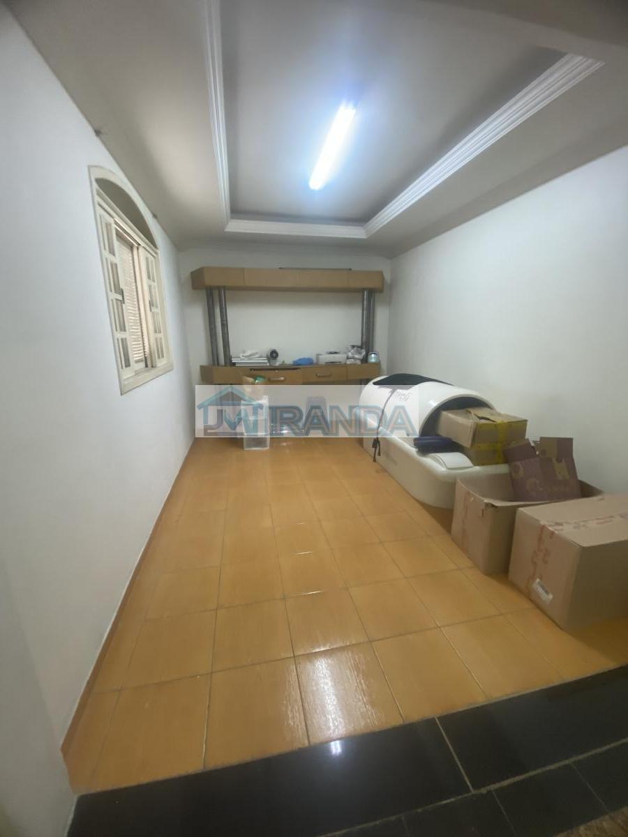 Casa, Castelo, 5 Quartos, 6 Vagas, 2 Suítes