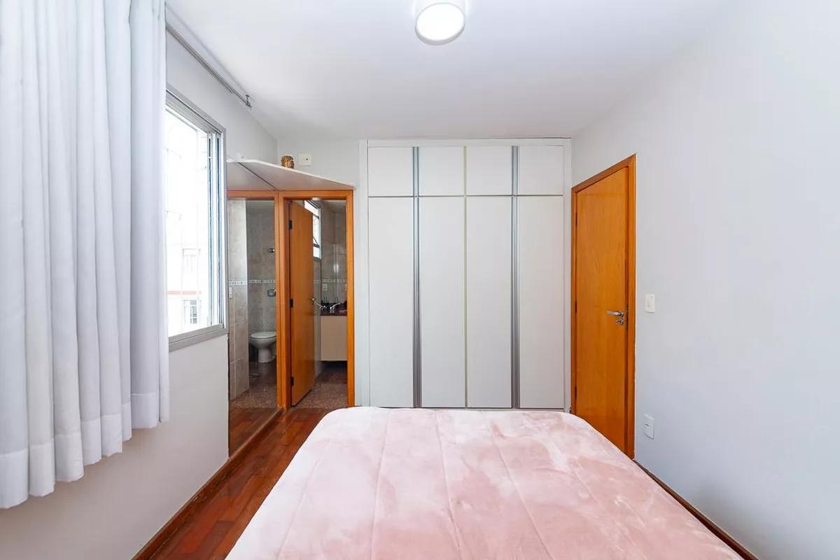 Cobertura, Prado, 4 Quartos, 2 Vagas, 1 Suíte
