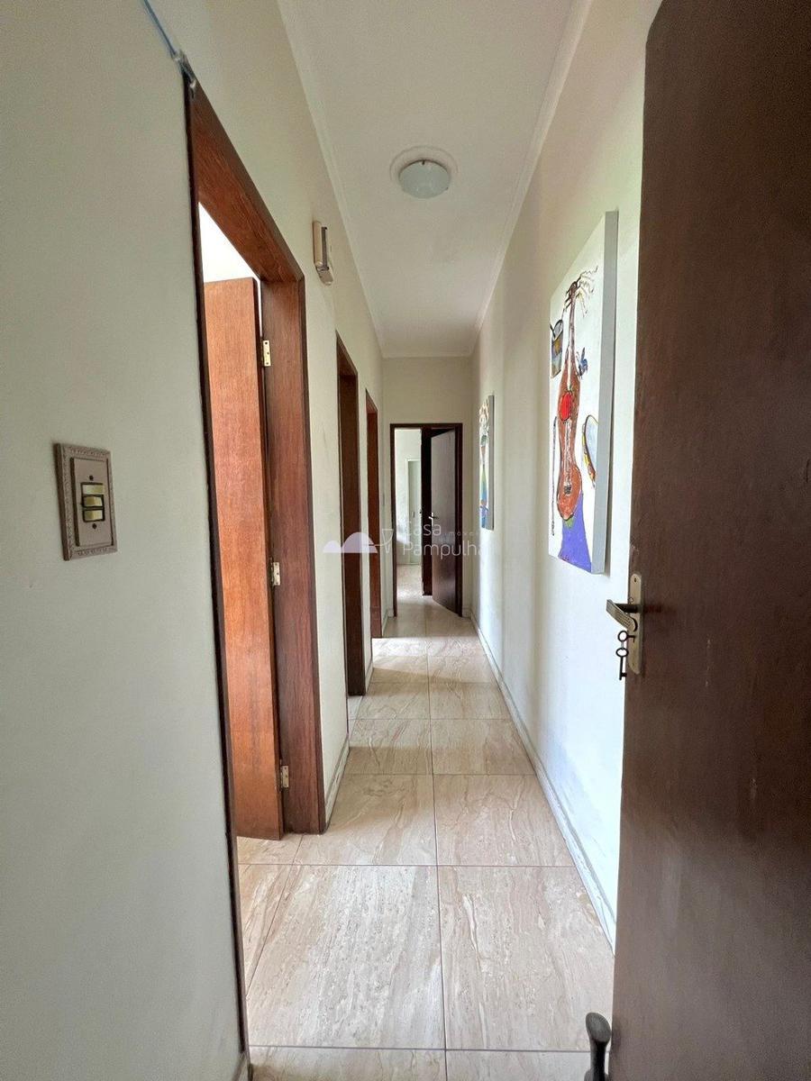 Casa, Planalto, 4 Quartos, 2 Vagas, 2 Suítes