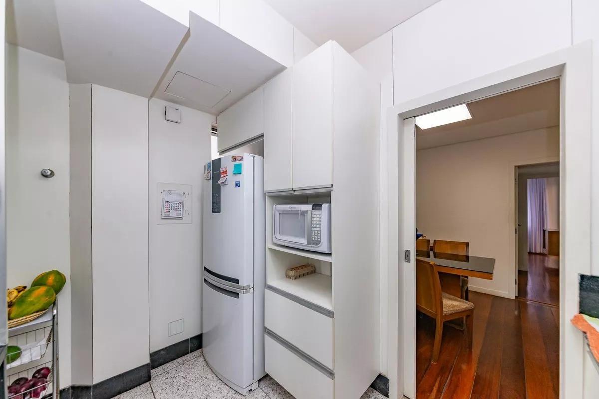 Apartamento, Coração de Jesus, 3 Quartos, 1 Vaga, 1 Suíte