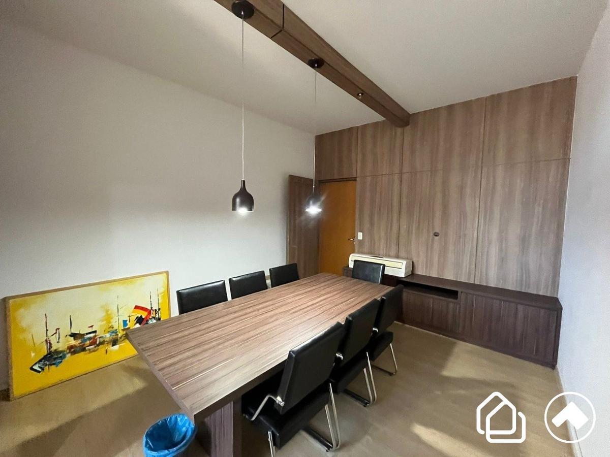 Sala, Estoril, 1 Vaga