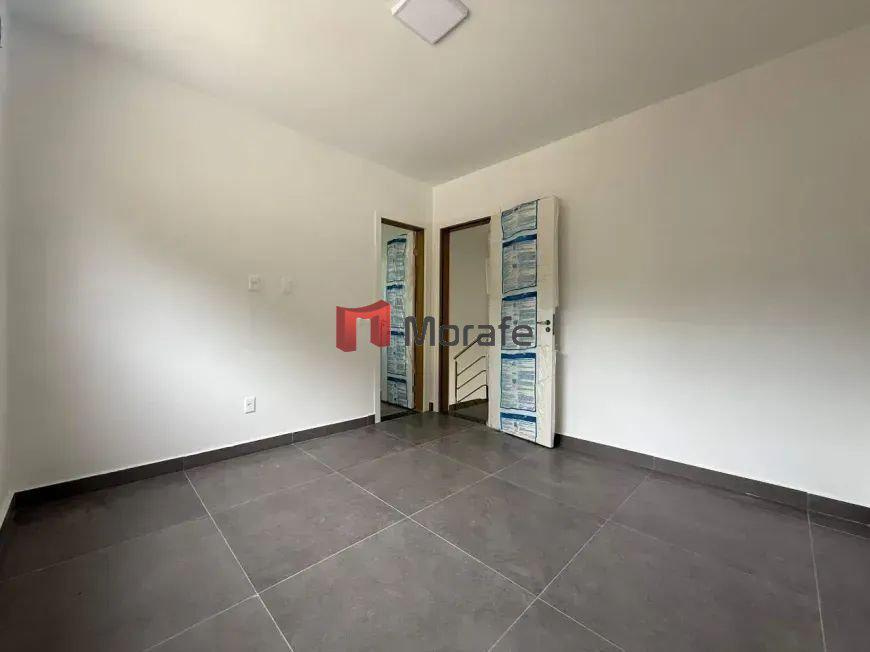 Casa, Santa Branca, 3 Quartos, 2 Vagas, 1 Suíte