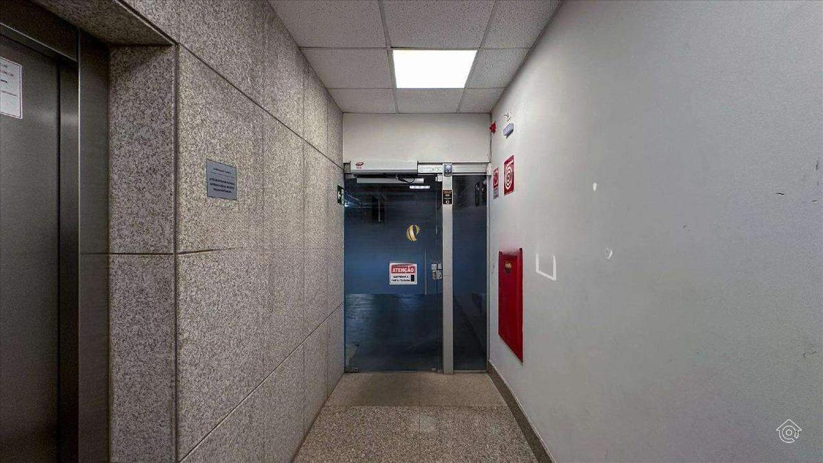 Andar, Estoril, 0 Quarto, 82 Vagas