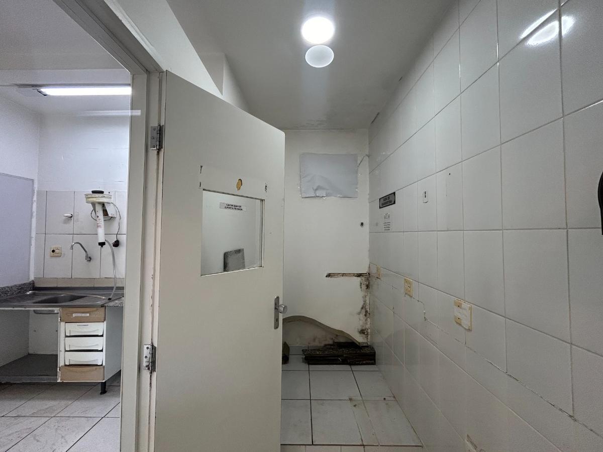 Casa Comercial, São Luiz (pampulha), 2 Quartos, 4 Vagas, 2 Suítes