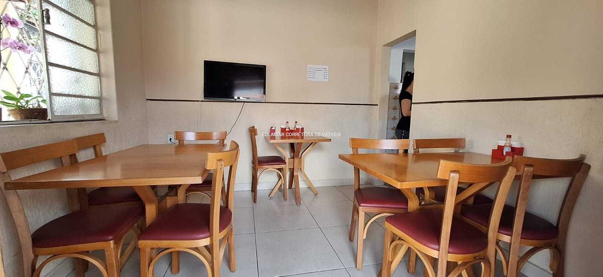 Casa, Industrial, 3 Quartos, 0 Vaga