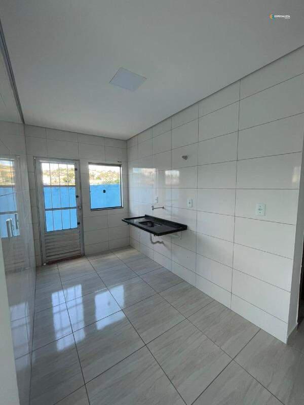 Casa, São Benedito, 2 Quartos, 3 Vagas