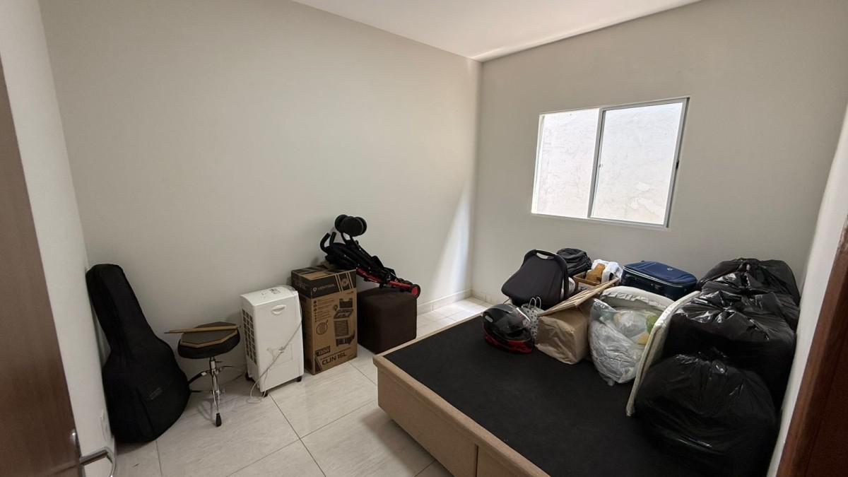 Casa, Masterville, 2 Quartos, 3 Vagas