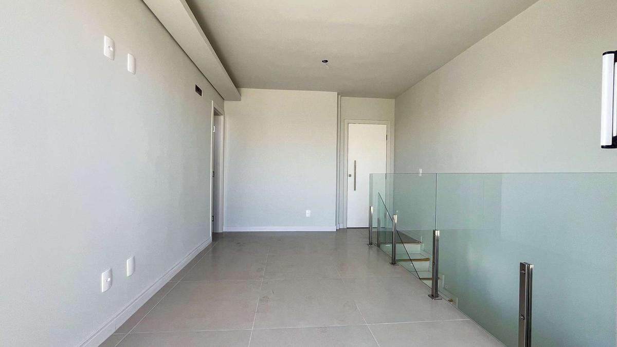 Cobertura, Santa Inês, 3 Quartos, 2 Vagas, 1 Suíte