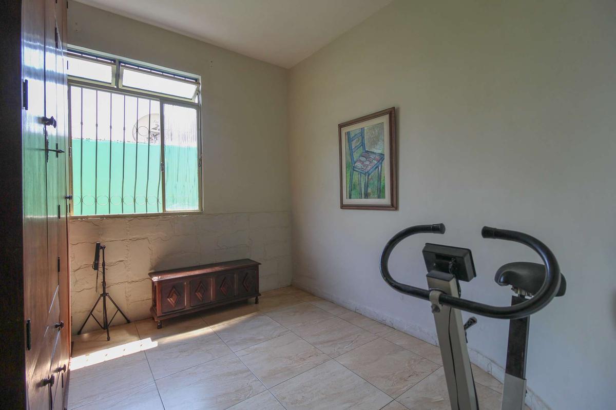 Casa, Planalto, 3 Quartos, 2 Vagas, 1 Suíte