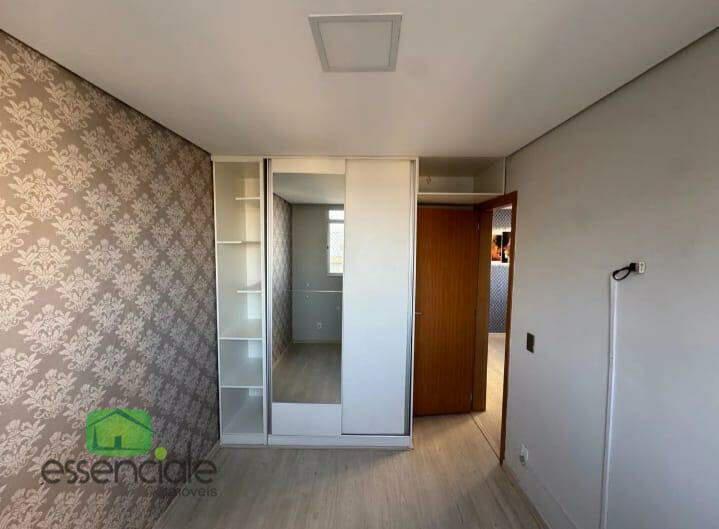 Apartamento, Cabral, 2 Quartos, 1 Vaga