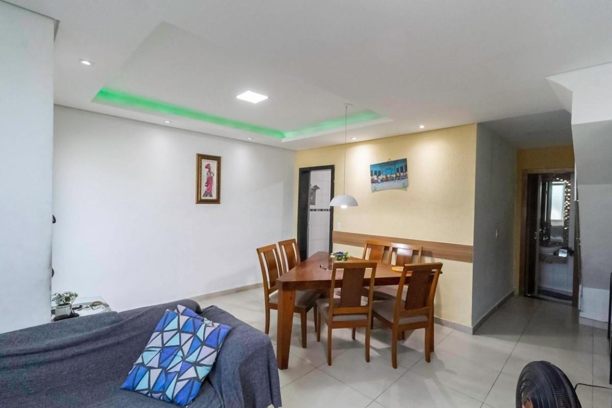 Casa, Santa Terezinha, 4 Quartos, 4 Vagas, 1 Suíte