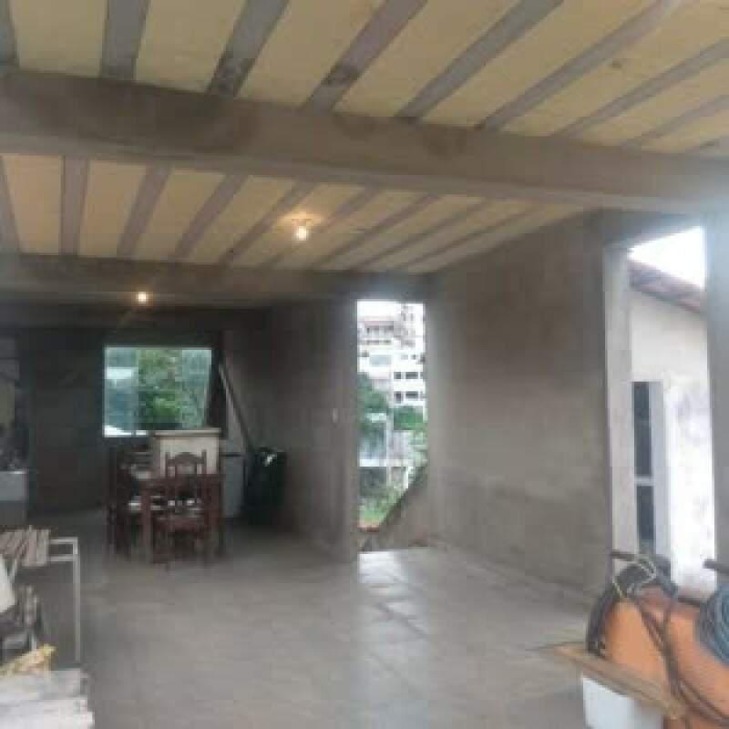 Casa, Fonte Grande, 3 Quartos, 8 Vagas, 1 Suíte