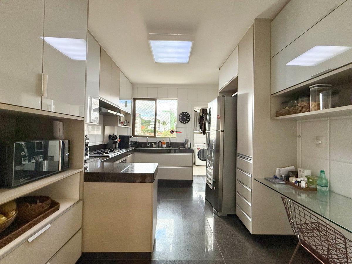 Apartamento, Pampulha, 3 Quartos, 4 Vagas, 3 Suítes