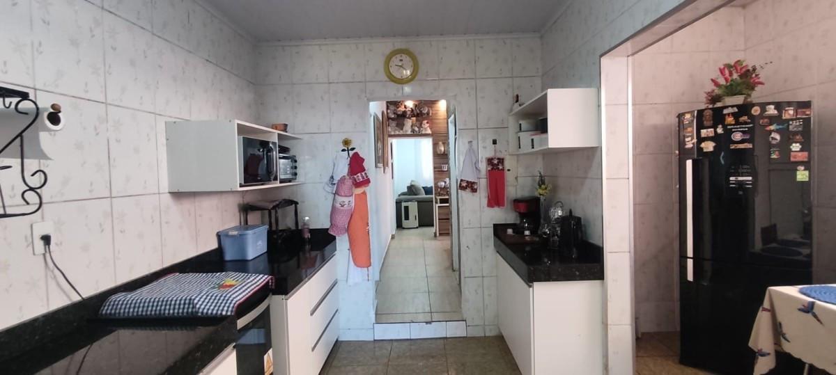 Casa, Vila Clóris, 2 Quartos, 2 Vagas