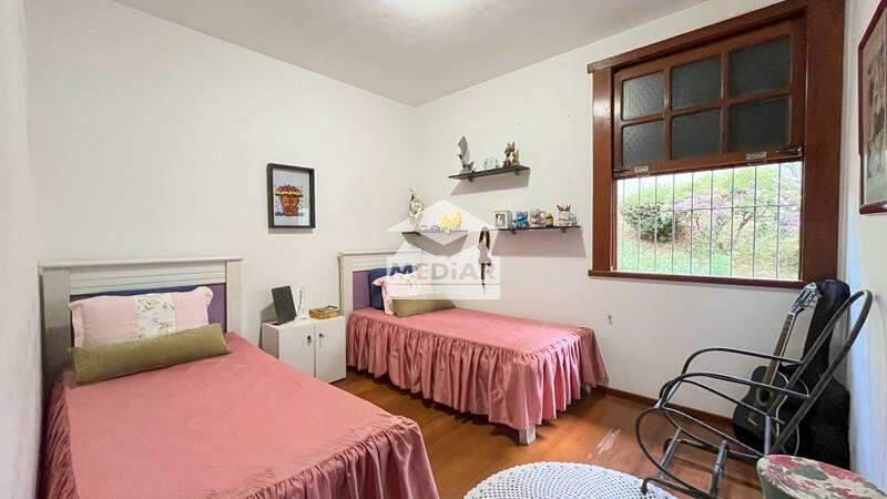 Casa, Comiteco, 4 Quartos, 3 Vagas, 2 Suítes