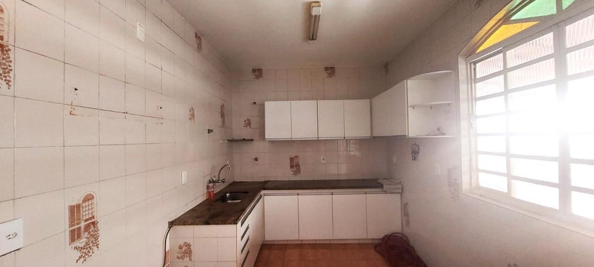 Casa, Coração Eucarístico, 3 Quartos, 4 Vagas, 1 Suíte