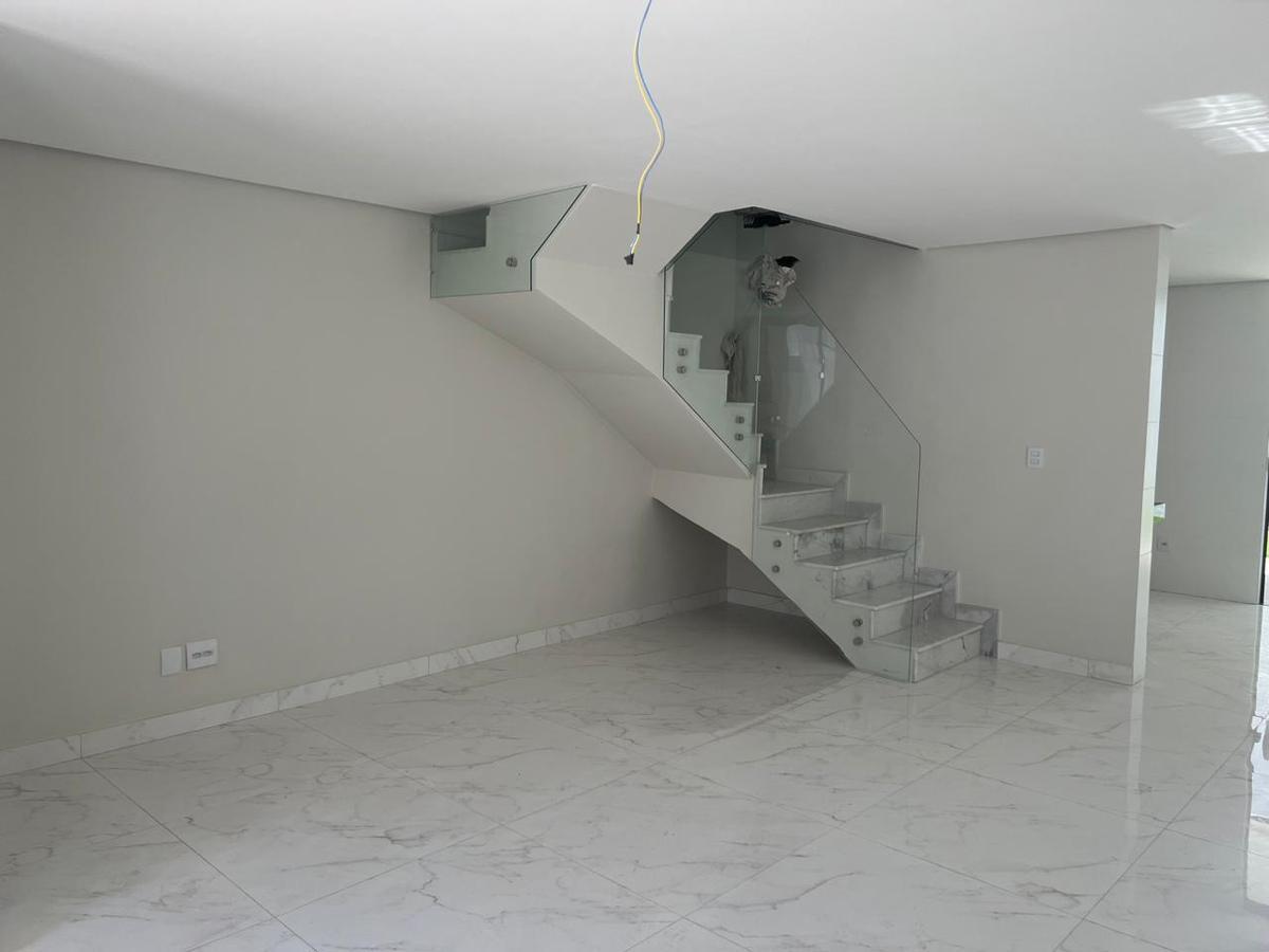 Casa, Santa Cruz, 3 Quartos, 3 Vagas, 3 Suítes