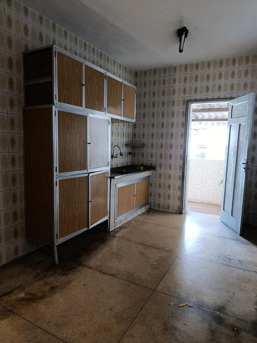 Casa, Jardim Montanhês, 2 Quartos, 2 Vagas