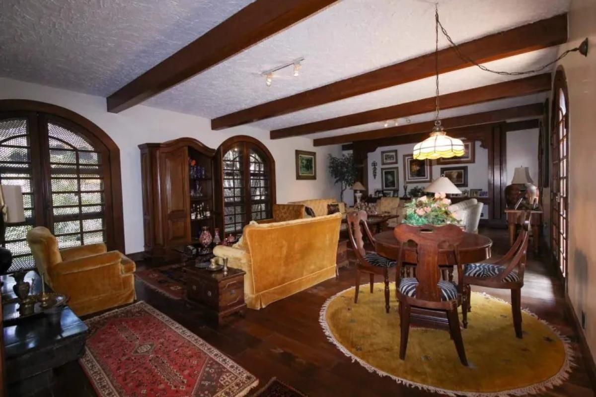 Casa, São Bento, 4 Quartos, 8 Vagas, 2 Suítes