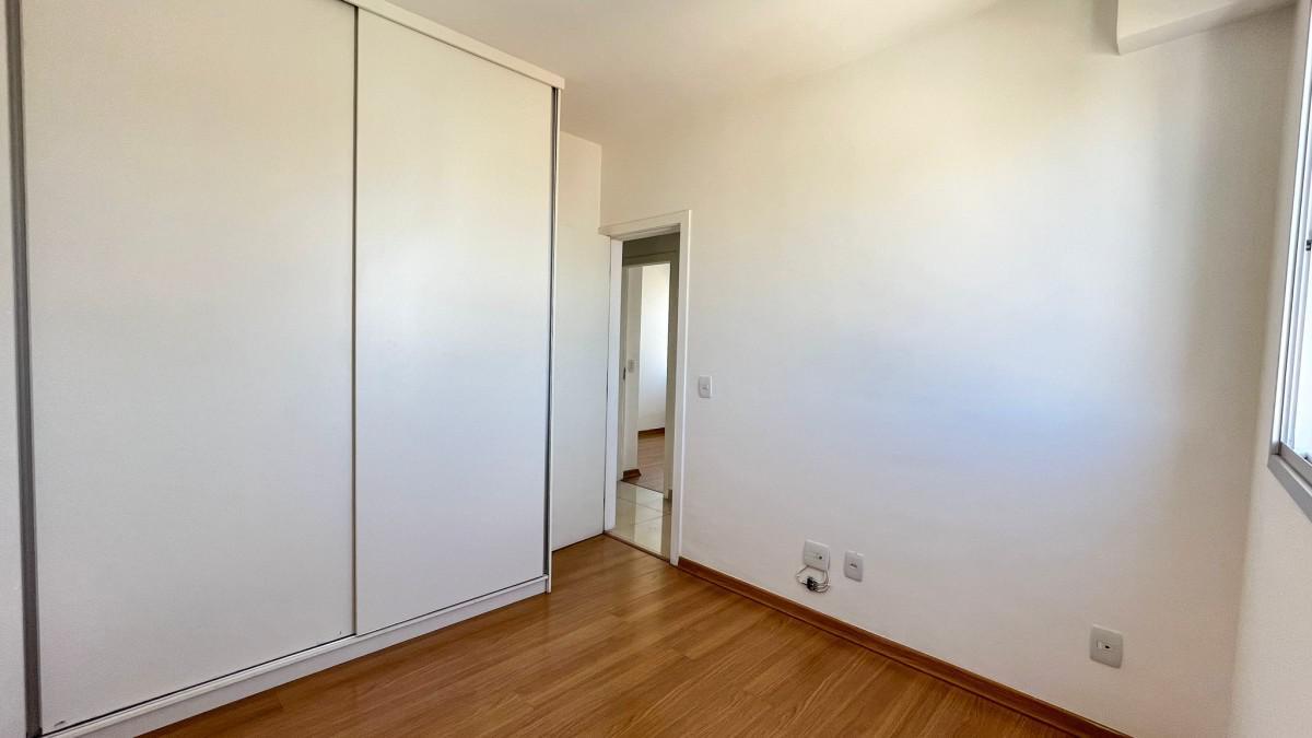 Cobertura, Estoril, 3 Quartos, 4 Vagas, 1 Suíte