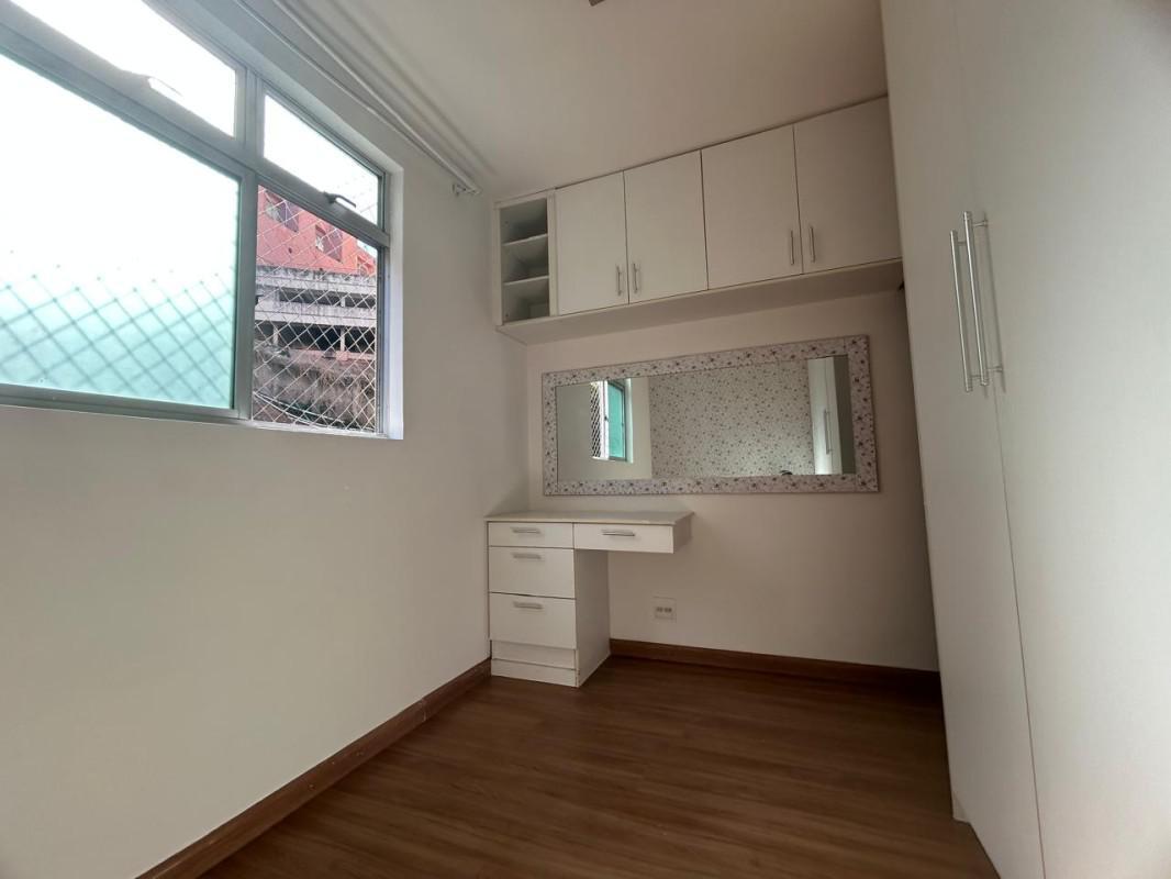Apartamento, Carlos Prates, 2 Quartos, 1 Vaga