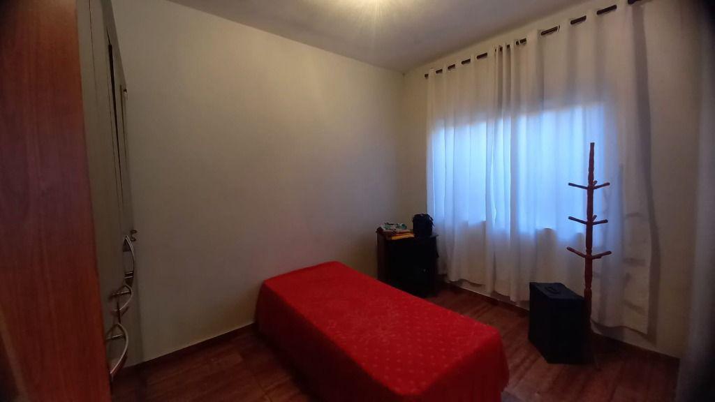 Casa, Vila Santo Antônio de Pádua, 4 Quartos, 0 Vaga