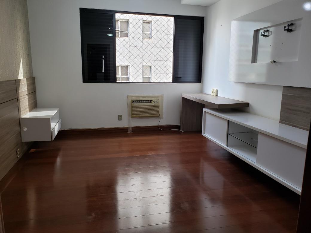 Apartamento, Funcionários, 4 Quartos, 4 Vagas, 4 Suítes