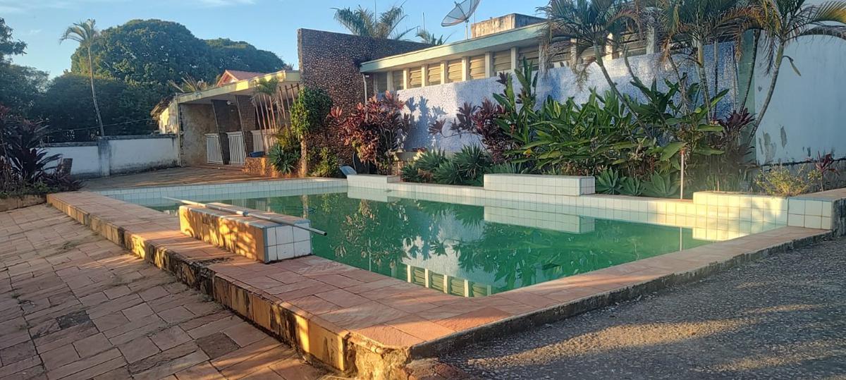 Casa, Várzea, 4 Quartos, 5 Vagas, 2 Suítes