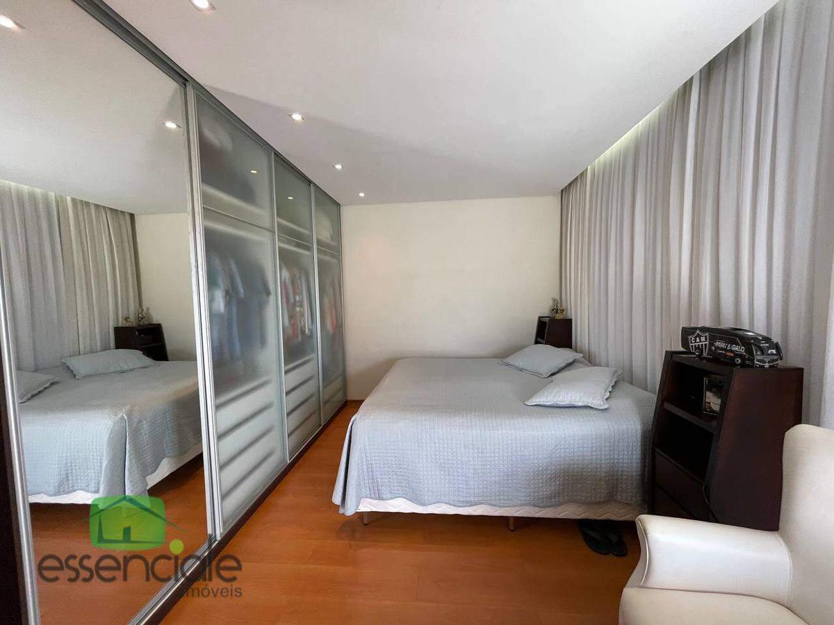 Casa, Jardim Riacho das Pedras, 4 Quartos, 4 Vagas, 2 Suítes