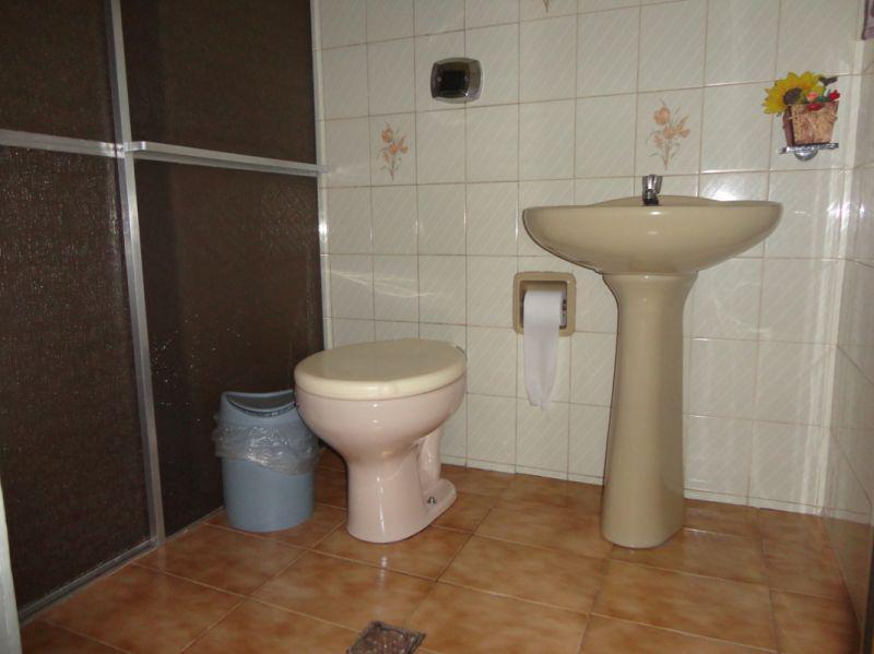 Casa, Vila Pérola, 4 Quartos, 10 Vagas, 1 Suíte