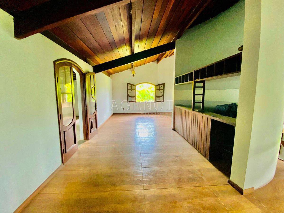Casa, Bandeirantes (pampulha), 4 Quartos, 0 Vaga, 1 Suíte
