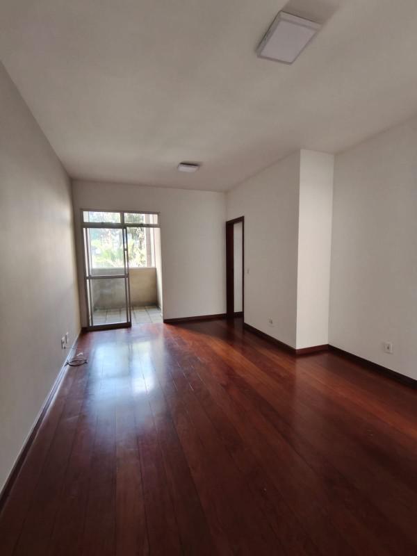 Apartamento, Coração de Jesus, 2 Quartos, 2 Vagas, 1 Suíte