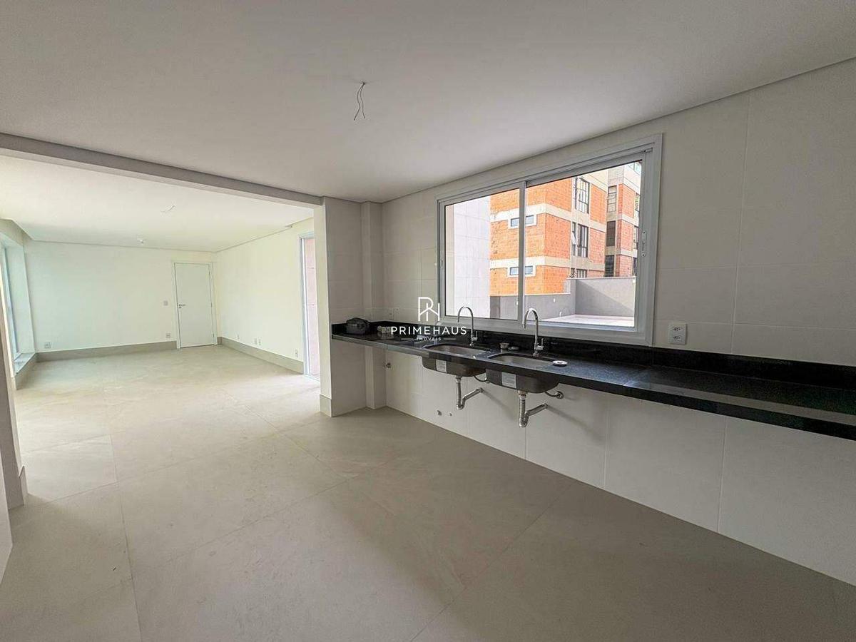 Apartamento, Castelo, 4 Quartos, 4 Vagas, 4 Suítes