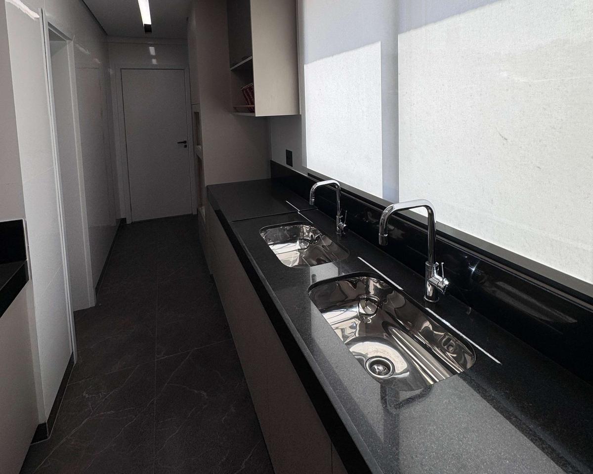 Apartamento, Lourdes, 4 Quartos, 4 Vagas, 4 Suítes