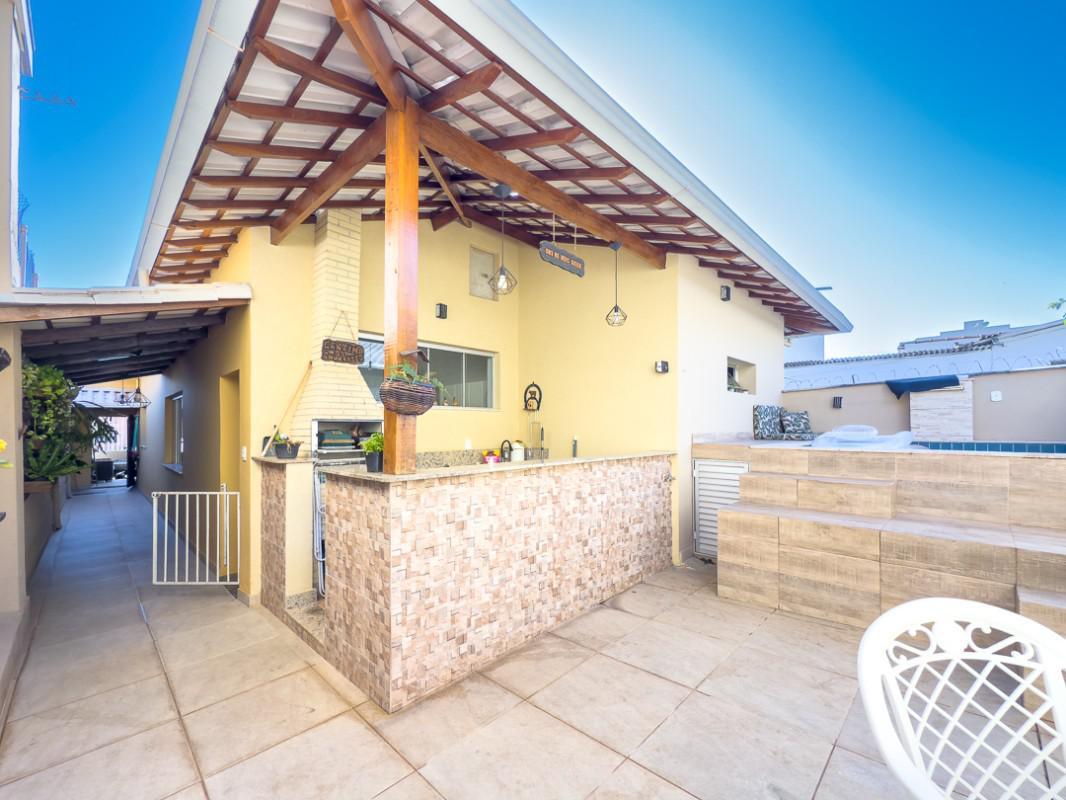 Casa, Renascença, 4 Quartos, 2 Vagas, 1 Suíte