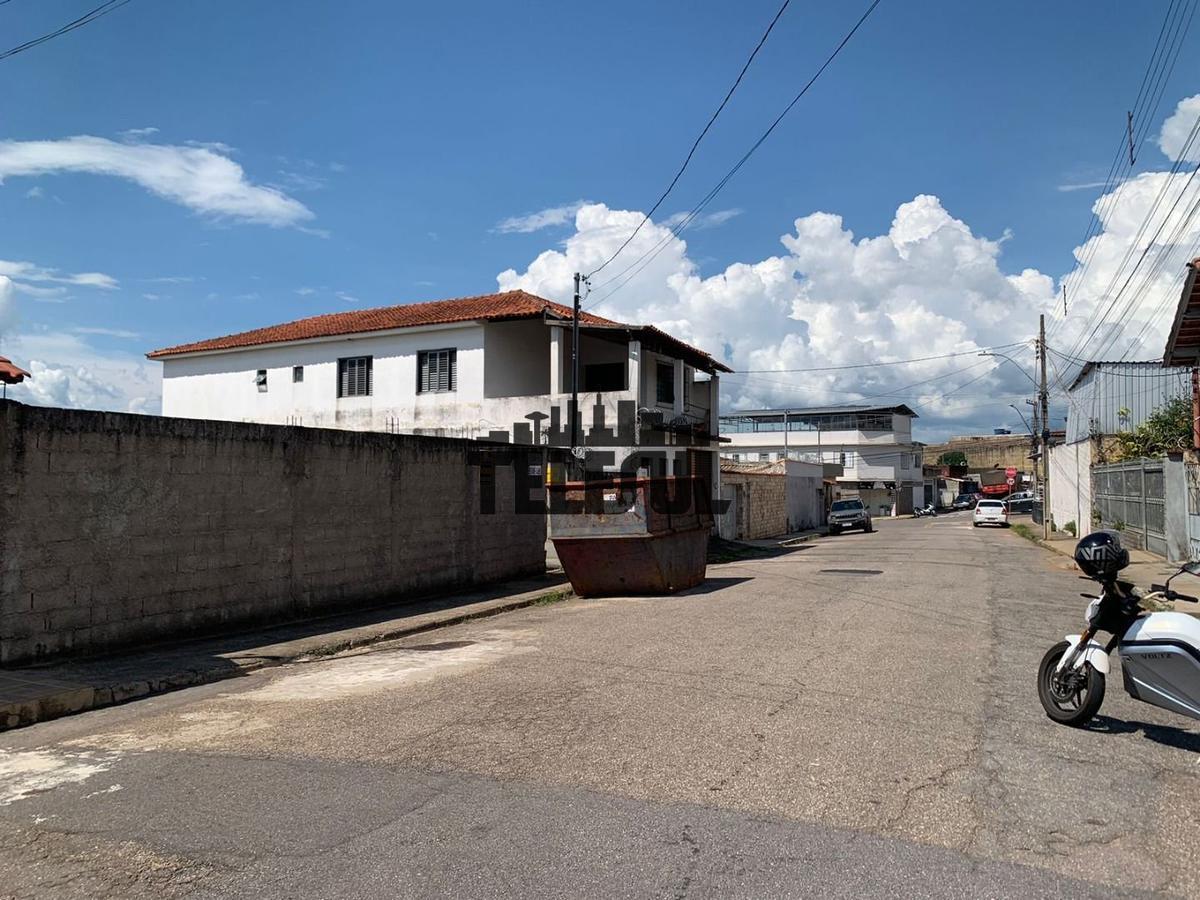Lote, Jardim Sion, 0 Quarto, 0 Vaga