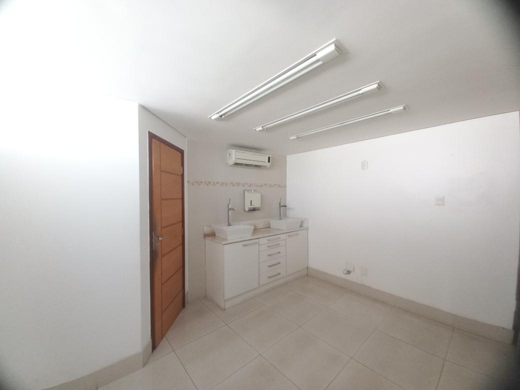 Sala, Savassi, 0 Quarto, 0 Vaga