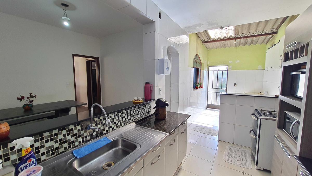 Casa, Jardim Industrial, 3 Quartos, 3 Vagas, 1 Suíte