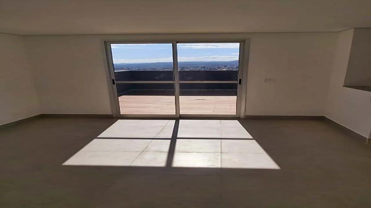 Cobertura, Sagrada Família, 3 Quartos, 2 Vagas, 1 Suíte