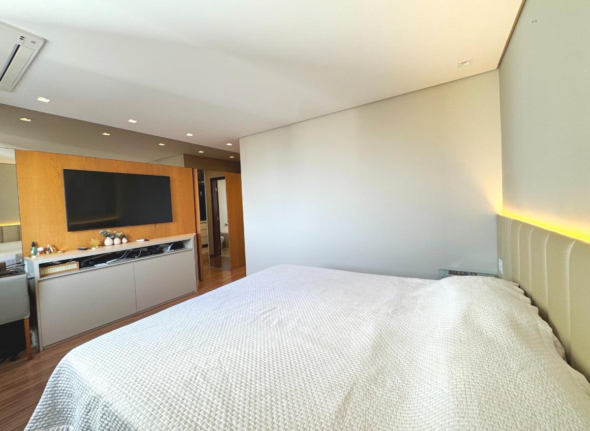 Apartamento, Lourdes, 4 Quartos, 4 Vagas, 2 Suítes