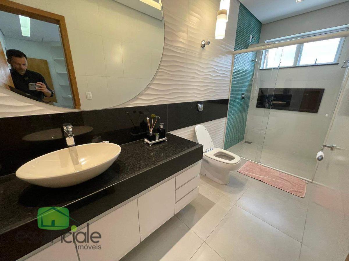 Casa, Jardim Riacho das Pedras, 3 Quartos, 8 Vagas, 2 Suítes