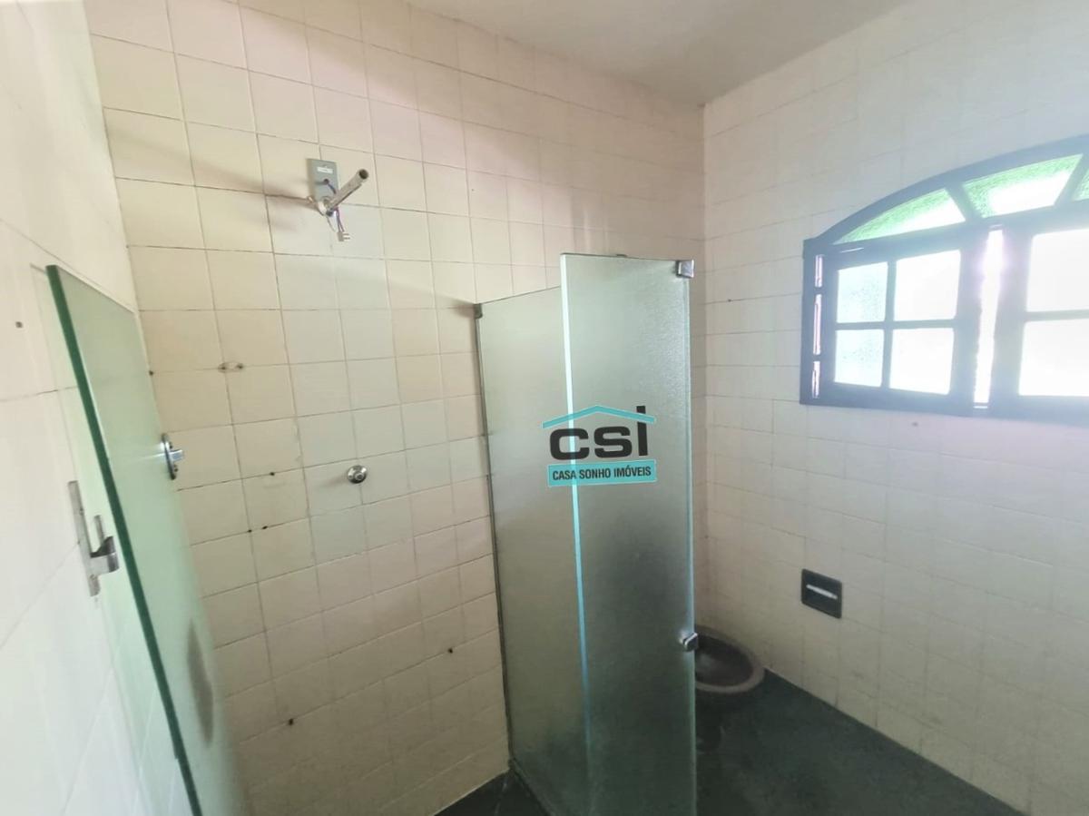 Casa, Cachoeirinha, 4 Quartos, 6 Vagas, 1 Suíte