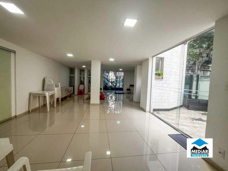 Apartamento, Sion, 4 Quartos, 2 Vagas, 1 Suíte
